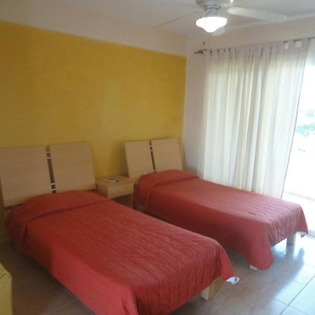 Suites Riviera Cancún Eksteriør billede